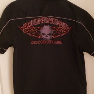 Harley-Davidson shirt